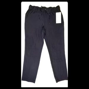 LuluLemon Wmns On The Fly Pant 7/8 Size 8